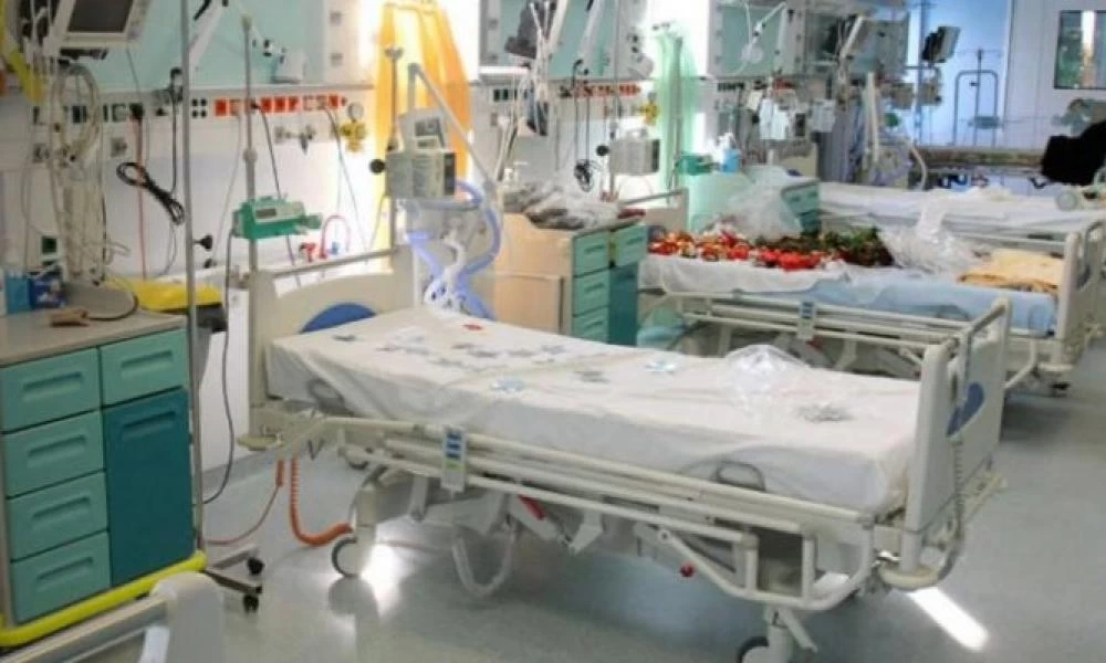 Πρόεδρος ΠΟΕΔΗΝ: "Μένουν μόλις 19 κενές ΜΕΘ για κορονοϊό στην Αττική"